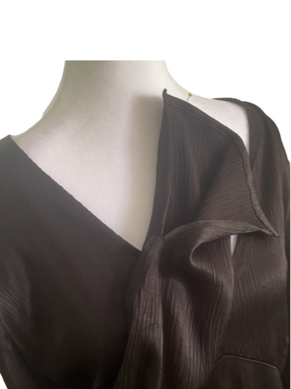 Minimalist Black Maxi Dress Long Sleeve Travel Wrinkle Resistant Chic - Picture 4 of 12
